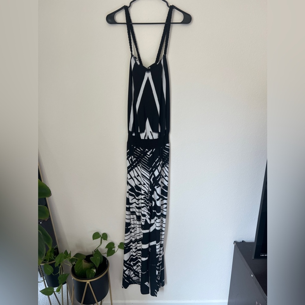 Beautiful black and white patterned jumpsuit
